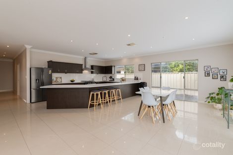 Property photo of 11 Chalice Rise Lakelands WA 6180