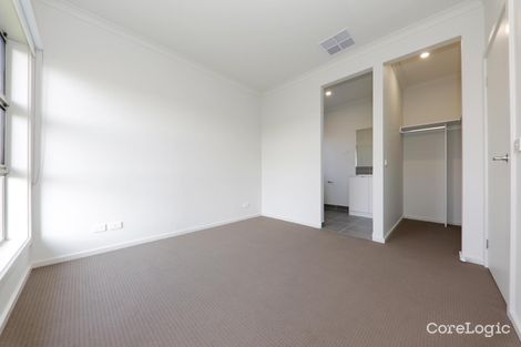 Property photo of 163 Elmslie Drive Cranbourne East VIC 3977