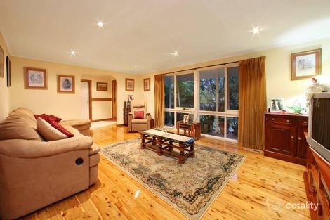 27 Erie Ave, Rowville, VIC 3178