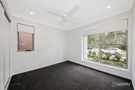Property photo of 42 East Beaumont Road Park Ridge QLD 4125