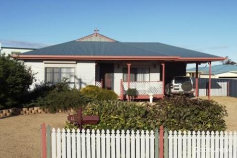 Property photo of 11 Hogarth Street Ardrossan SA 5571