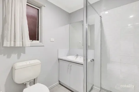 Property photo of 1 Johnson Court Roxburgh Park VIC 3064