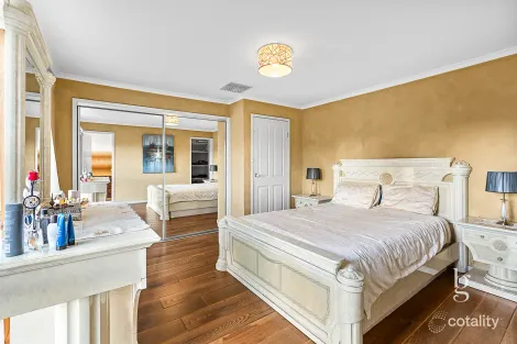 Property photo of 76 Casey Drive Lalor VIC 3075
