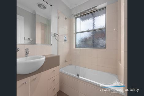 Property photo of 1/442-446 Main Street Kangaroo Point QLD 4169