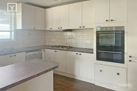 Property photo of 14 Fairless Street Shepparton VIC 3630