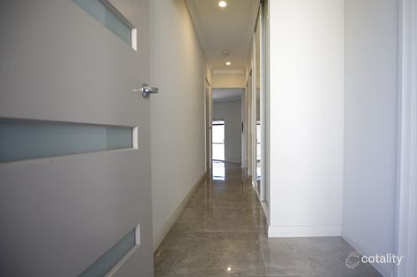 Property photo of 2/135B Ormsby Terrace Silver Sands WA 6210