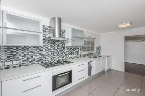 Property photo of 18 Benaud Street Macgregor QLD 4109