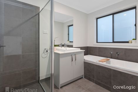 Property photo of 90 Waterhaven Boulevard Point Cook VIC 3030