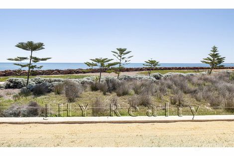 Property photo of 20 Chine Place Geographe WA 6280