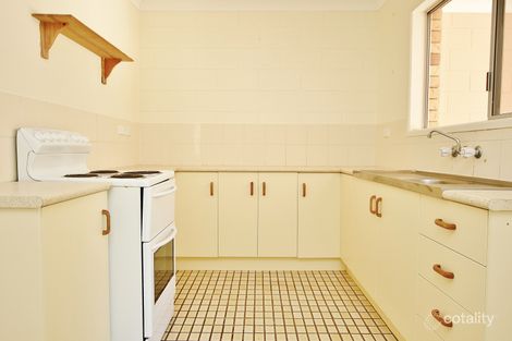 10 Kelman St, Norman Gardens, QLD 4701