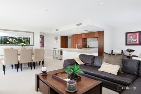 Property photo of 213/10 Pidgeon Close West End QLD 4101