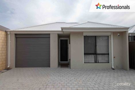 Property photo of 17B Burdekin Turn Hilbert WA 6112
