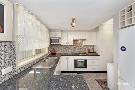 Property photo of 16 Lisa Close Bateau Bay NSW 2261