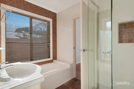 Property photo of 33 Brisbane Drive Salisbury Heights SA 5109
