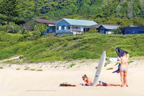 Property photo of 2/11 Banksia Street Boomerang Beach NSW 2428