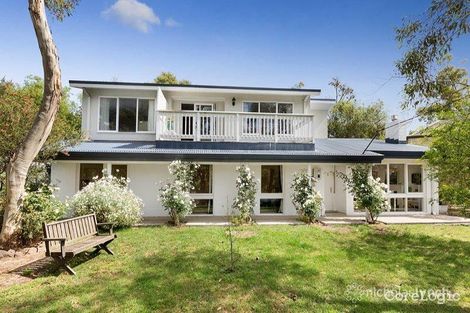 Property photo of 14 Dickinson Grove Mount Martha VIC 3934