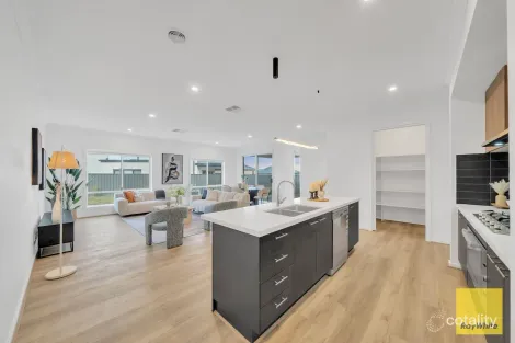 Property photo of 58 Namadgi Crescent Truganina VIC 3029