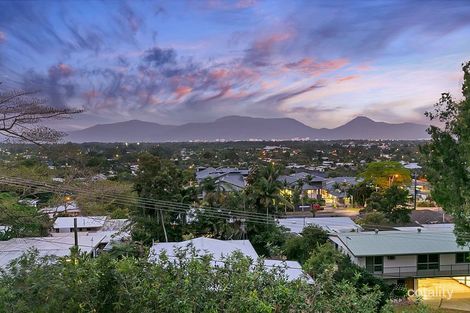 Property photo of 31 Ponticello Street Whitfield QLD 4870