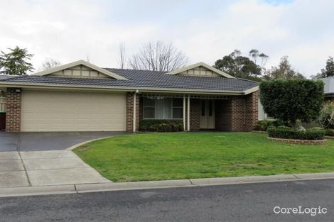 Property photo of 17 Tuileries Rise Narre Warren South VIC 3805