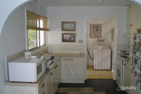 Property photo of 71 Curve Avenue Wynnum QLD 4178