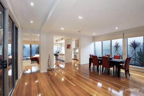 Property photo of 19B St James Avenue Bentleigh VIC 3204