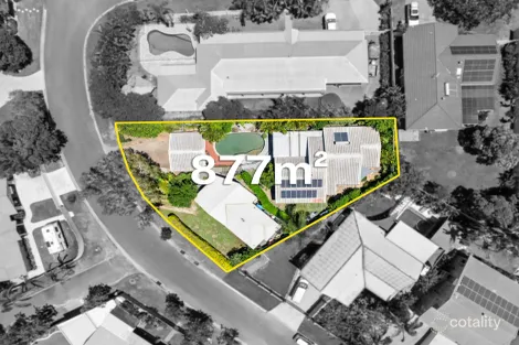 Property photo of 38 Beaconsfield Drive Burleigh Waters QLD 4220