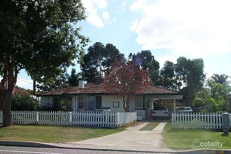 40 Connemara Dr, Thornlie, WA 6108