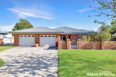31 Stewart St, Bathurst, NSW 2795