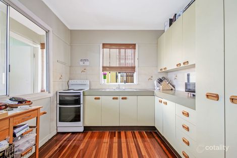 Property photo of 33 Gordon Parade Manly QLD 4179