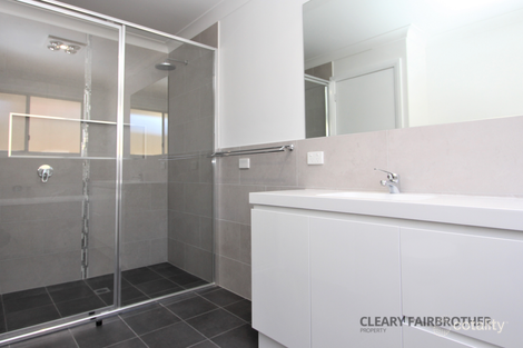 Property photo of 15 Granite Rise Kelso NSW 2795