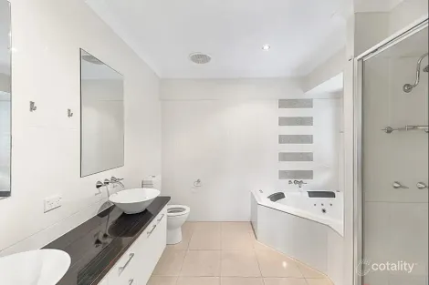 Property photo of 15 Buckinghamia Close Redlynch QLD 4870