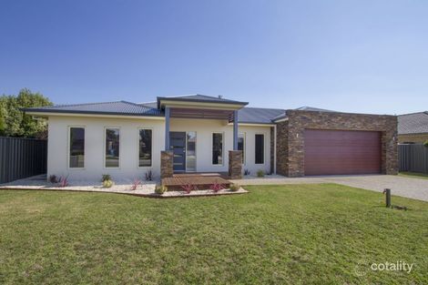 Property photo of 35 Dryden Place Sale VIC 3850