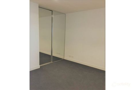 Property photo of 1005/15 Doepel Way Docklands VIC 3008