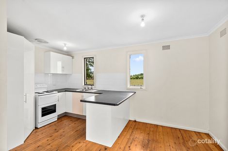 Property photo of 11 Patuna Avenue Moss Vale NSW 2577