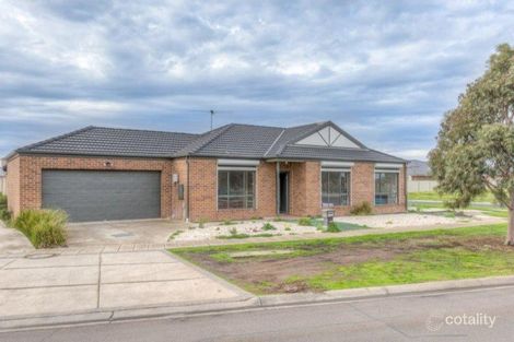 Property photo of 61 Caradon Drive Truganina VIC 3029