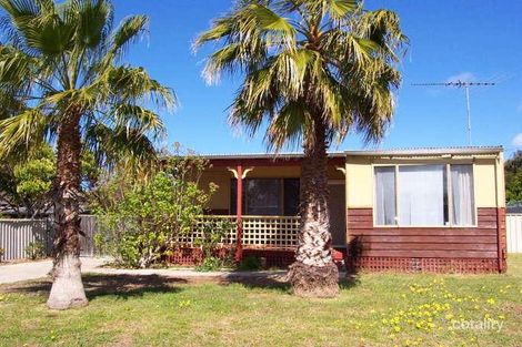 4 Stuart Pl, Two Rocks, WA 6037
