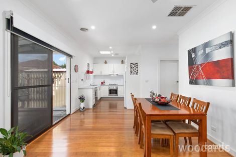 Property photo of 2/126 Purinuan Road Reservoir VIC 3073