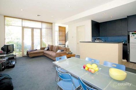 Property photo of 289 Canterbury Road St Kilda West VIC 3182