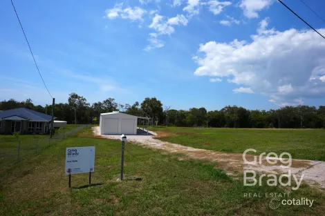 175 Moonlight Dr, Sarina, QLD 4737