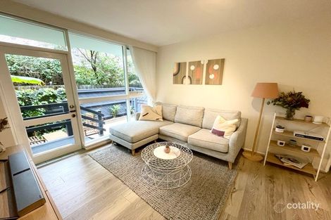 Property photo of 16/23-27 Docker Street Elwood VIC 3184