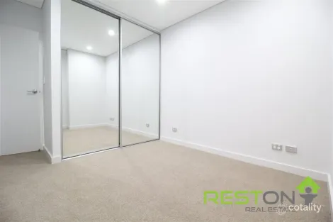 Property photo of 2/153 Hoxton Park Road Cartwright NSW 2168