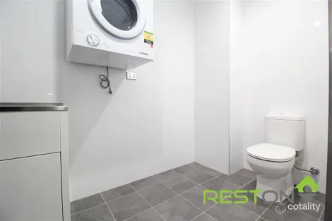 Property photo of 2/153 Hoxton Park Road Cartwright NSW 2168