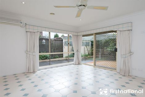 Property photo of 1/1-3 Scanlan Street Berwick VIC 3806