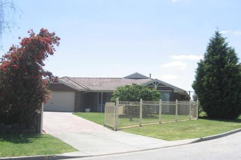 11 Helm Ct, Carrum Downs, VIC 3201