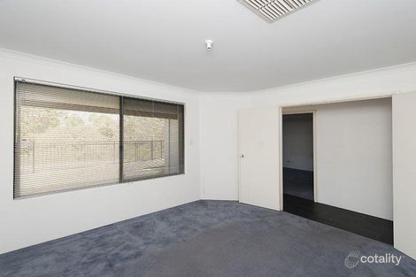 Property photo of 2 Cheltenham Loop Bertram WA 6167