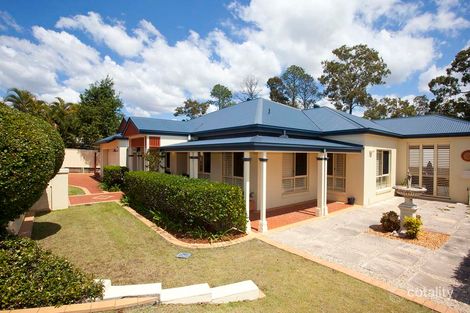Property photo of 10 Sovereign Close Wishart QLD 4122