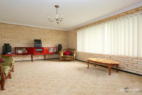 Property photo of 18 Collins Crescent Yagoona NSW 2199