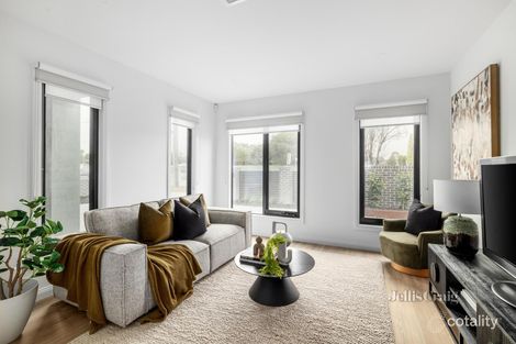 Property photo of 603 Warrigal Road Bentleigh East VIC 3165