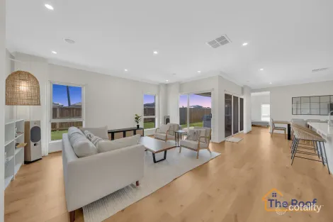 Property photo of 125 Shelterbelt Avenue Weir Views VIC 3338