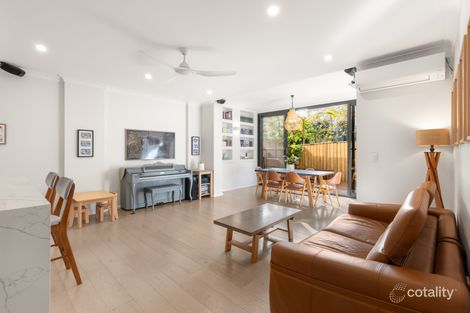 Property photo of 13/28-32 Sturdee Parade Dee Why NSW 2099